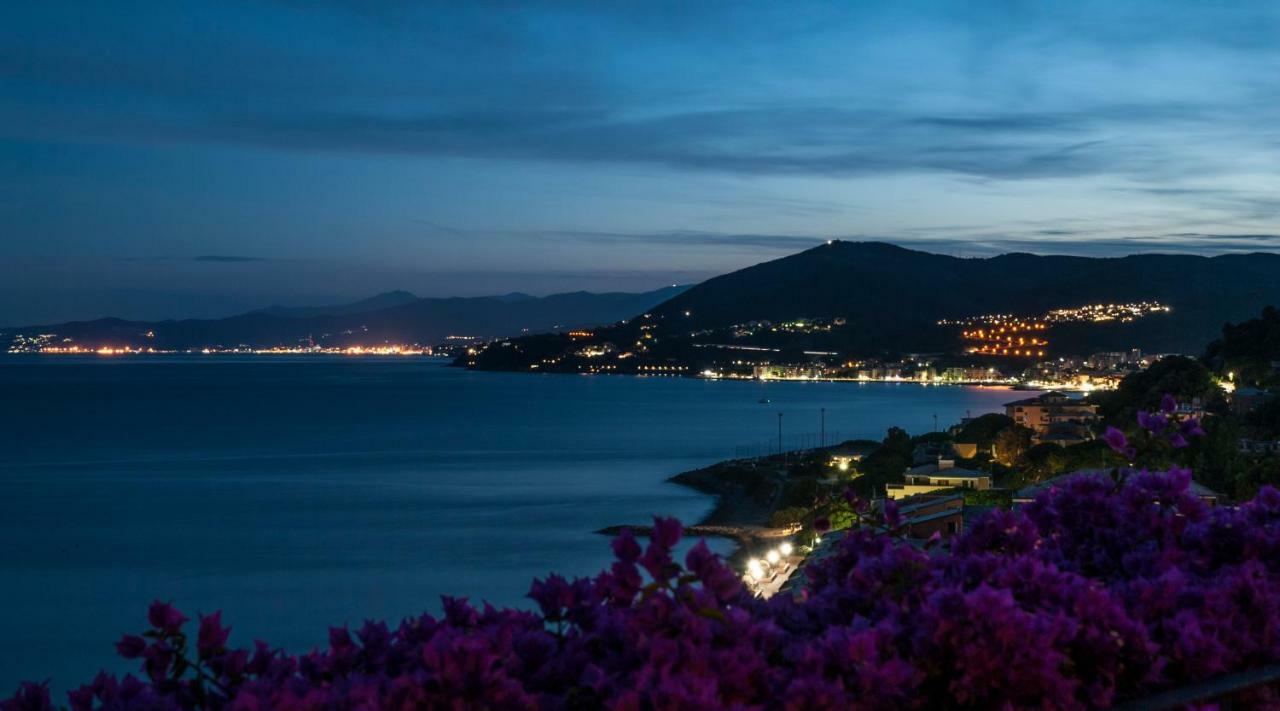 Villa Eliodora - Due Appartamenti Arenzano Kültér fotó